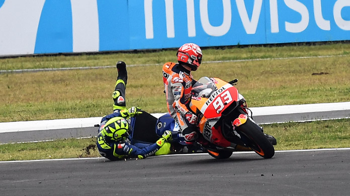 scontro marquez rossi argentina 2018 motogp