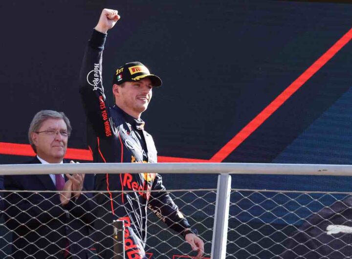 Max Verstappen e George Russell: il duello resta ad alta tensione